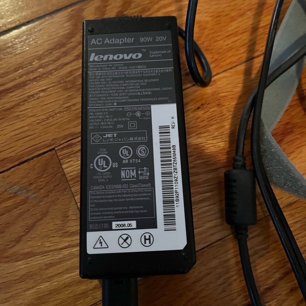 Lenovo 90W 20V AC Power Adapter / Charger